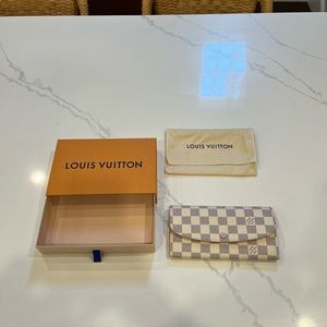 Louis Vuitton Emilie Damier Azur Rose Ballerine